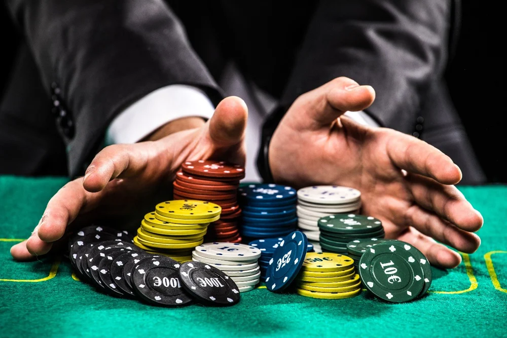best places to play poker online